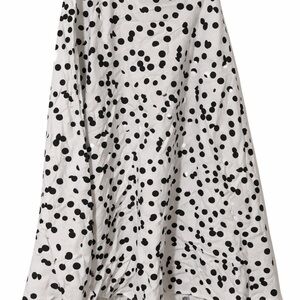 Tahari Black and White A-Line Skirt with Belt